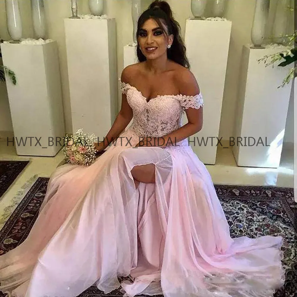 Elegant Chiffon Prom Dresses 2019 Off The Shoulder High Slit Lace Long Prom Dress Formal Party Gown Vestidos de fiesta de noche
Elegant Chiffon Prom Dresses 2019 Off The Shoulder High Slit Lace Long Prom Dress Formal Party Gown Vestidos de fiesta de noche