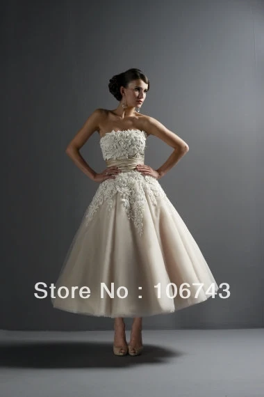 A-line free Shipping Sexy Brides Custom lace Appliques custom ankle length bridal gown 2018 robe de mariee bridesmaid dresses
A-line free Shipping Sexy Brides Custom lace Appliques custom ankle length bridal gown 2018 robe de mariee bridesmaid dresses