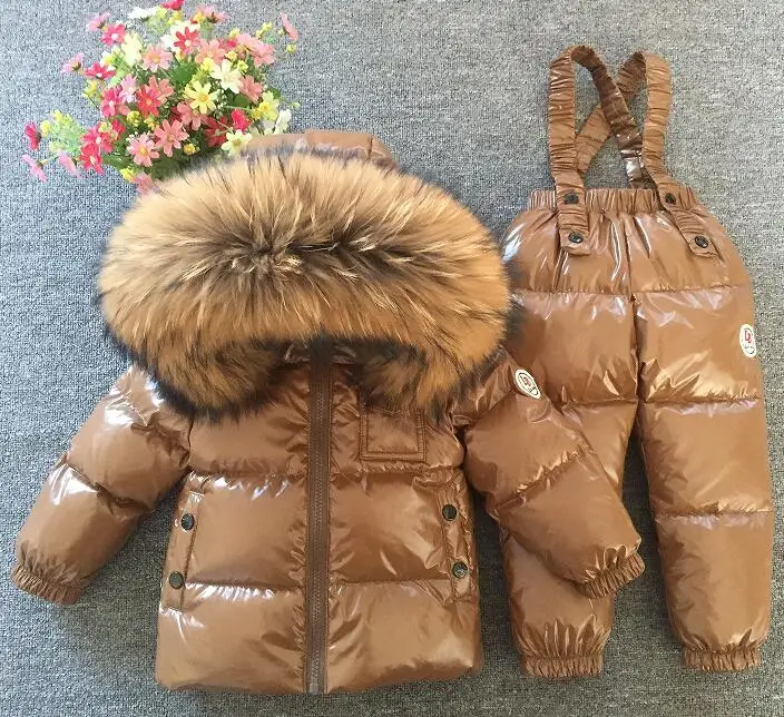 Chocolate Snowsuit Baby Boy 90% duck Down Outdoor Infant Overcoat Raccoon Fur Down Jacket+overalls 2pcs/set red matte for kids
Chocolate Snowsuit Baby Boy 90% duck Down Outdoor Infant Overcoat Raccoon Fur Down Jacket+overalls 2pcs/set red matte for kids
