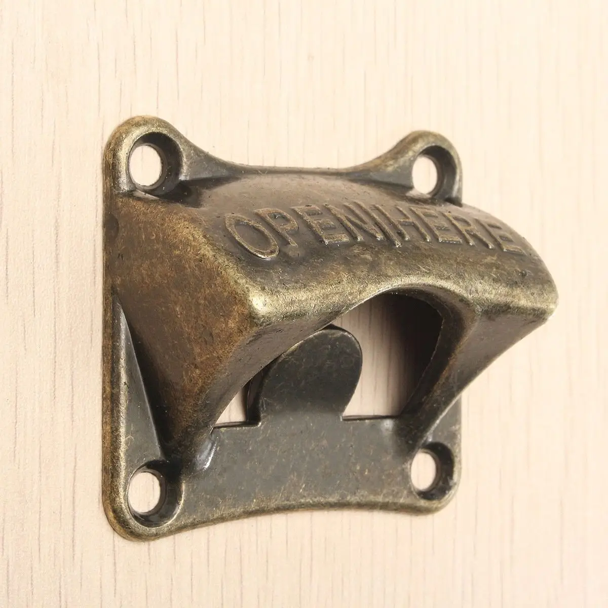 Vintage Bronze Wall Mounted Opener Wine Beer Soda Glass Cap Bottle Opener Kitchen Bar Gift Zinc Alloy About 65x60x30mm
Vintage Bronze Wall Mounted Opener Wine Beer Soda Glass Cap Bottle Opener Kitchen Bar Gift Zinc Alloy About 65x60x30mm