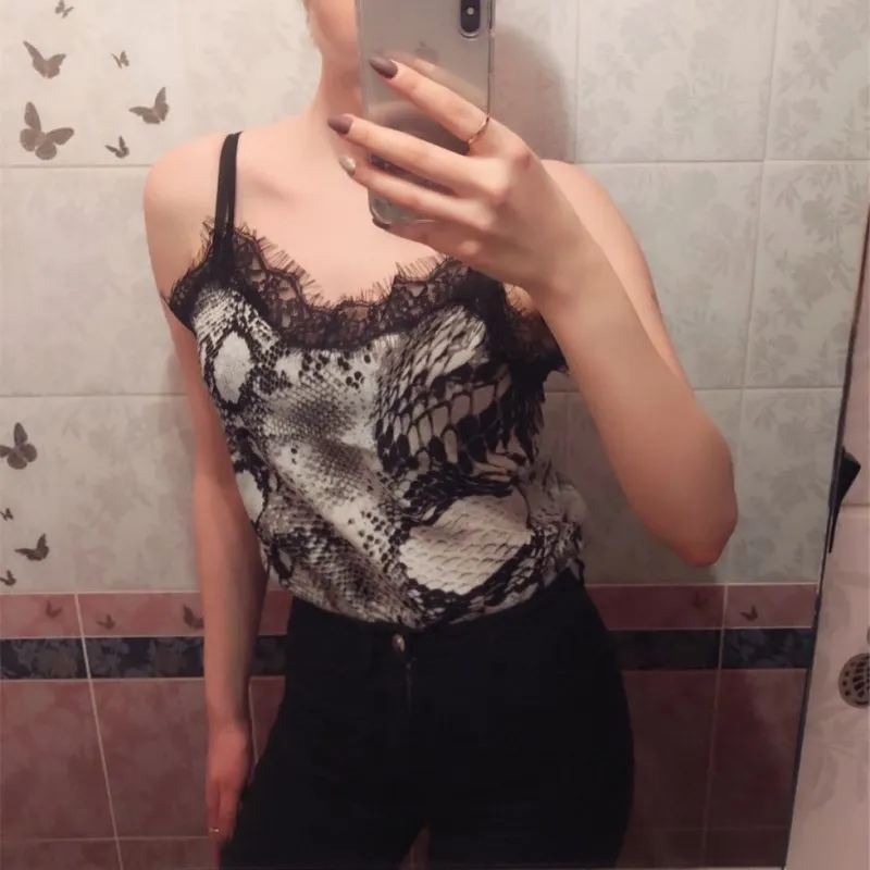 Summer Cami Women Sexy Sleeveless V Neck Leopard Print Snake Print Camis Lace Patchwork Slim Club Party Top Camisole
Summer Cami Women Sexy Sleeveless V Neck Leopard Print Snake Print Camis Lace Patchwork Slim Club Party Top Camisole