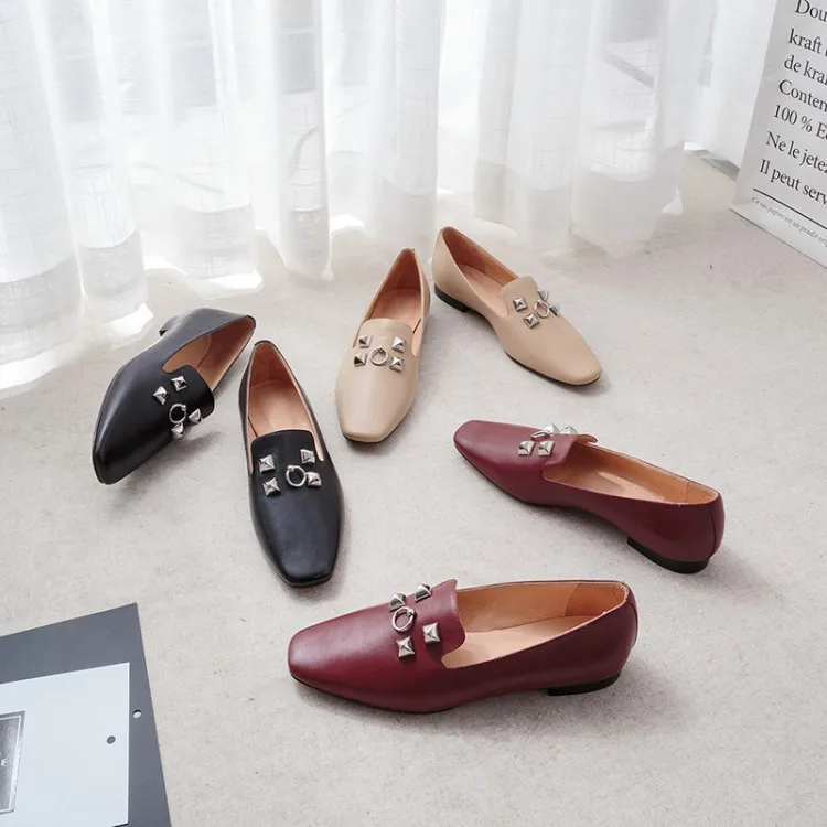 MLJUESE 2019 women flats Soft Sheepskin wine red color rivets pointed toe comfortable flats shoes spring autumn casual shoes
MLJUESE 2019 women flats Soft Sheepskin wine red color rivets pointed toe comfortable flats shoes spring autumn casual shoes