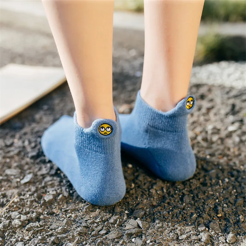 Cute Girls Embroidered Boat Socks Soft Cotton Autumn Winter Happy Socks Smiley Popsocket New Hot Towel Socks Funny Socks Stopki
Cute Girls Embroidered Boat Socks Soft Cotton Autumn Winter Happy Socks Smiley Popsocket New Hot Towel Socks Funny Socks Stopki