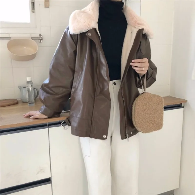 Women's new winter fur collar thick leather fashion wild loose motorcycle clothing PU leather jacket coat women
Women's new winter fur collar thick leather fashion wild loose motorcycle clothing PU leather jacket coat women