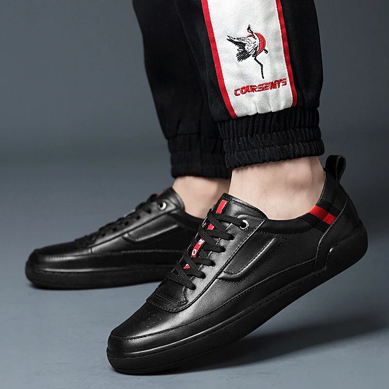 Split Leather Shoes Men Spring Autumn Mens Shoes Casual Luxury Black Flats Casual Shoes Men Leather Fashion Men Sneaker shoe
Split Leather Shoes Men Spring Autumn Mens Shoes Casual Luxury Black Flats Casual Shoes Men Leather Fashion Men Sneaker shoe