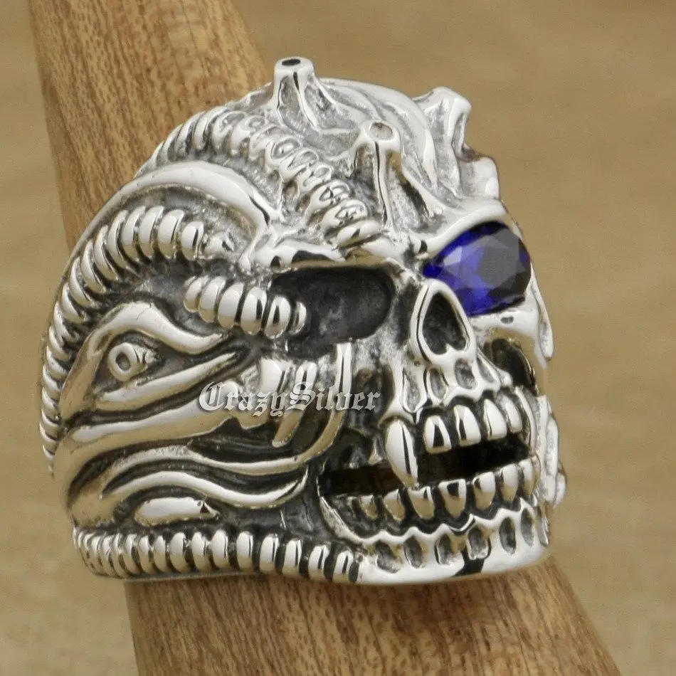US Size 7~13 Solid 925 Sterling Silver Skull CZ Eye Stone Mens Biker Rocker Punk Ring 9G112
US Size 7~13 Solid 925 Sterling Silver Skull CZ Eye Stone Mens Biker Rocker Punk Ring 9G112