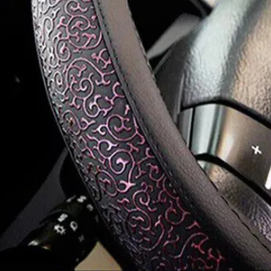 Dewtreetali Car Steering Wheel Cover Micro Fiber Leather Viscose Carved Silk Protect Steering Wheel Blue Gold Red
Dewtreetali Car Steering Wheel Cover Micro Fiber Leather Viscose Carved Silk Protect Steering Wheel Blue Gold Red