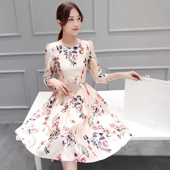 Droppshiping Women Spring Dress 3/4 Sleeves A-line Round Neck Floral Printed Knee-length Clothes dg88
Droppshiping Women Spring Dress 3/4 Sleeves A-line Round Neck Floral Printed Knee-length Clothes dg88