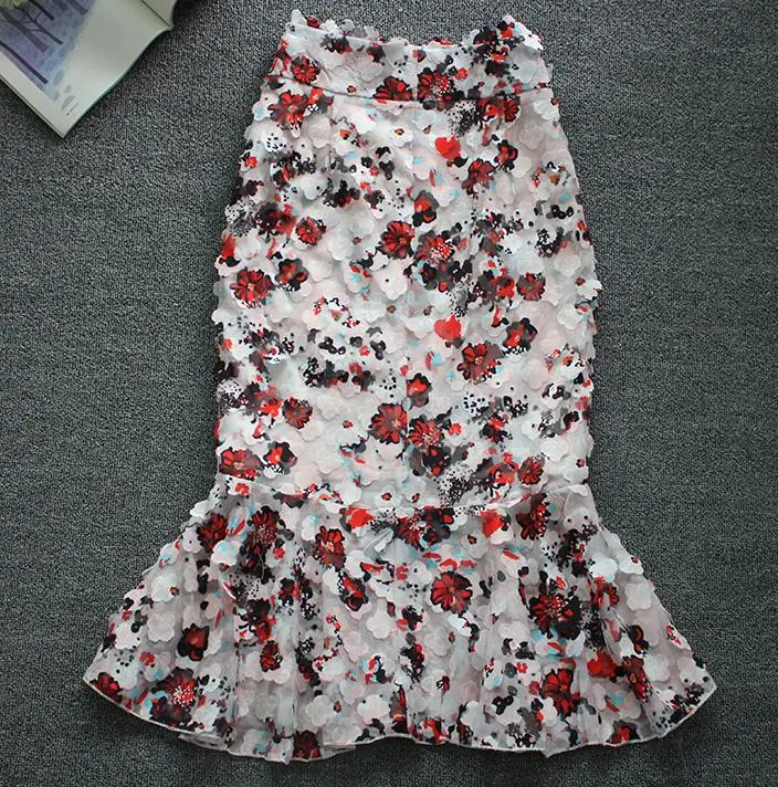 2019 Summer Vintage fine floral embroidery long mermaid skirts women elegant high waist party chiffon skirt
2019 Summer Vintage fine floral embroidery long mermaid skirts women elegant high waist party chiffon skirt