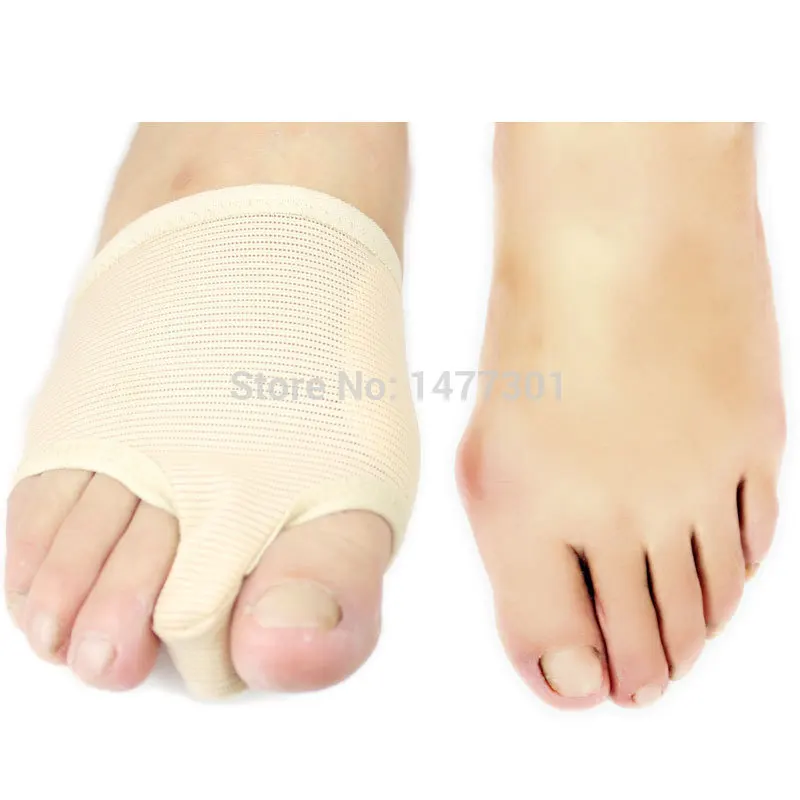 1pair Genuine biological Silicone Big toe Hallux valgus Toe separator Hallux valgus correction device Large blackmailed braces
1pair Genuine biological Silicone Big toe Hallux valgus Toe separator Hallux valgus correction device Large blackmailed braces