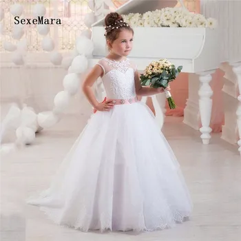 White Lace Flower Girl Dress for Wedding Applique Sash Girls Graduation Gown Communion Dress Ball Gown Custom Made Size
White Lace Flower Girl Dress for Wedding Applique Sash Girls Graduation Gown Communion Dress Ball Gown Custom Made Size