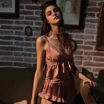 Sexy Ultrathin Pajamas Set Women's Autumn Transparent Embroidered Flowers Long Sleeve Blouse Shorts Underwear Two Piece Sets
Sexy Ultrathin Pajamas Set Women's Autumn Transparent Embroidered Flowers Long Sleeve Blouse Shorts Underwear Two Piece Sets
