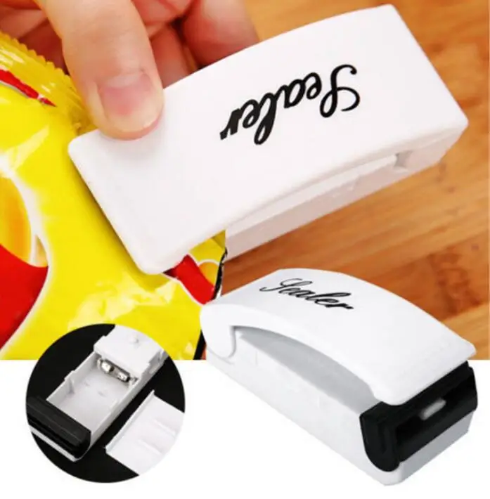 1PC Portable Bag Clips Handheld Mini Electric Heat Sealing Machine Impulse Sealer Seal Packing Plastic Bag Kitchen Tool Home Use
1PC Portable Bag Clips Handheld Mini Electric Heat Sealing Machine Impulse Sealer Seal Packing Plastic Bag Kitchen Tool Home Use