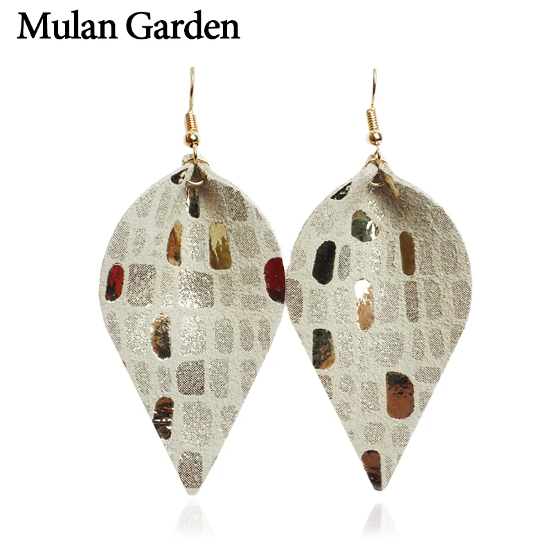 M&G Trendy Genuine Leather Earrings for Women Dangle Leaf Statement Earrings Fashion Jewelry Women Accessories Gift Wholesale
M&G Trendy Genuine Leather Earrings for Women Dangle Leaf Statement Earrings Fashion Jewelry Women Accessories Gift Wholesale