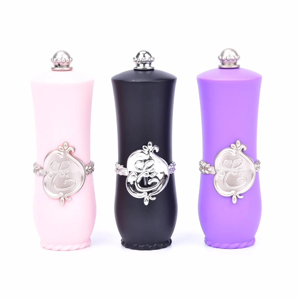 1Pcs Refillable Bottles Plastic Lipstick Tubes Lipstick Gloss Container Lipstic Lip Balm Tube 76.7*25mm 3 Colors
1Pcs Refillable Bottles Plastic Lipstick Tubes Lipstick Gloss Container Lipstic Lip Balm Tube 76.7*25mm 3 Colors