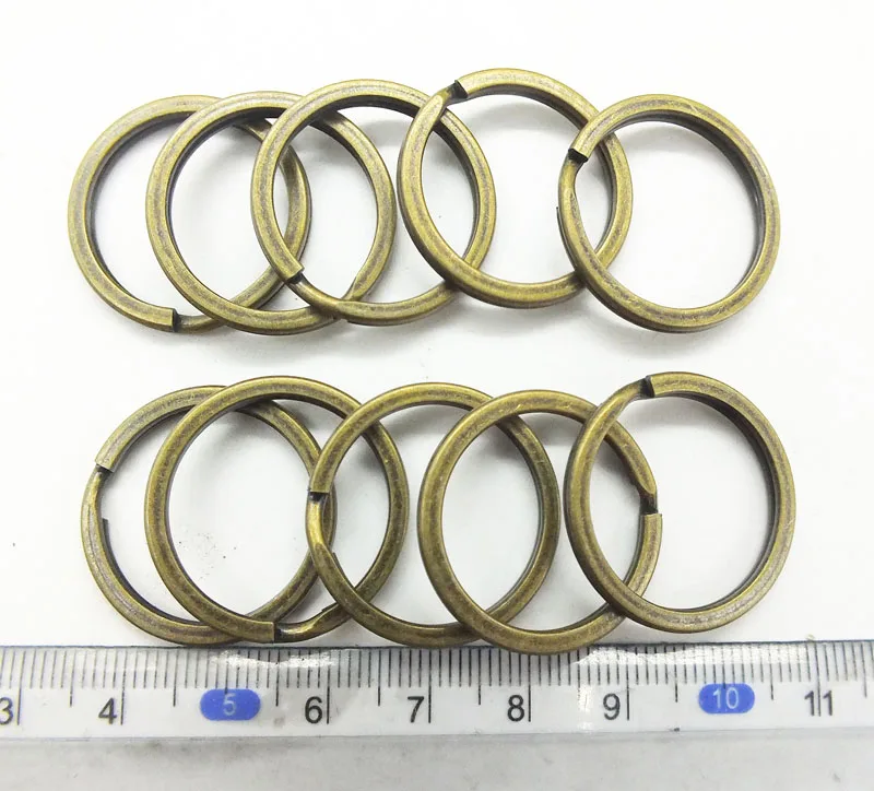 wholesale ! 10Pcs Antique Bronze Plated Key Chains Stainless Alloy Circle DIY 25mm Keyrings Jewelry Keychain Key Ring
wholesale ! 10Pcs Antique Bronze Plated Key Chains Stainless Alloy Circle DIY 25mm Keyrings Jewelry Keychain Key Ring