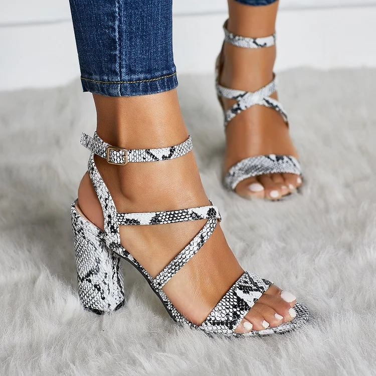 Women Summer Sandals Open toe snake PU leather shoes woman zapatos mujer Ladies chunky high heels pumps chaussure femme Q00008
Women Summer Sandals Open toe snake PU leather shoes woman zapatos mujer Ladies chunky high heels pumps chaussure femme Q00008