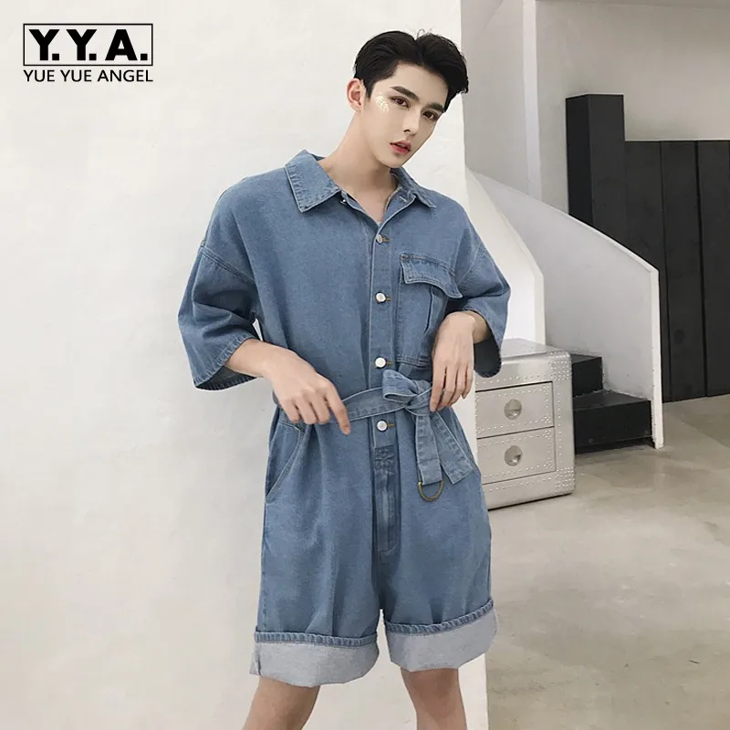 New Summer Men Short Sleeve Jean Jumpsuits Fashion Single Breasted Denim Playsuits Streetwear Loose Fit Knee Length Jumpsuit
New Summer Men Short Sleeve Jean Jumpsuits Fashion Single Breasted Denim Playsuits Streetwear Loose Fit Knee Length Jumpsuit