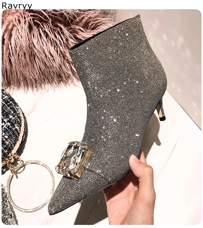 Bling Bling Crystal Women's short boots pointed toe female ankle boots thin heel autumn winter fashion party show dress shoes
Bling Bling Crystal Women's short boots pointed toe female ankle boots thin heel autumn winter fashion party show dress shoes