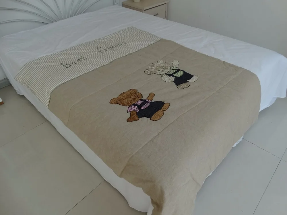 High quality child kid quilt summer spring autumn lovely bear applique quilt 100% cotton fabric 112cm 155cm
High quality child kid quilt summer spring autumn lovely bear applique quilt 100% cotton fabric 112cm 155cm
