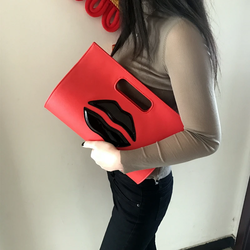 Handbag female Korean version 2019 new fashion slung shoulder bag female personality large capacity clutch bag female tide party
Handbag female Korean version 2019 new fashion slung shoulder bag female personality large capacity clutch bag female tide party