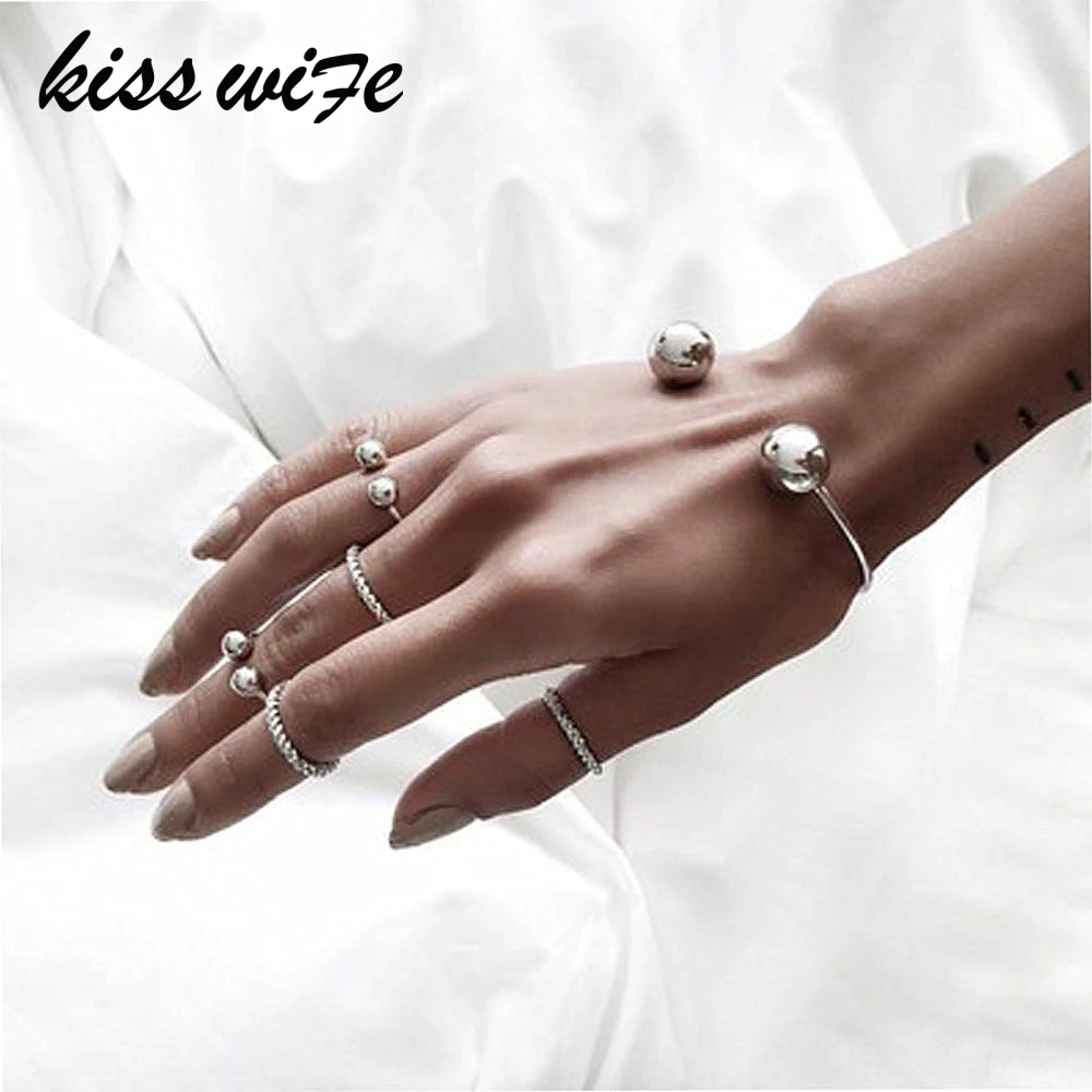 KISSWIFE 6 Pcs/ Set Fashion Twist Bead Adjustable Opening Ring Bangle Women Personality Silver Joint Ring Charm Clothing
KISSWIFE 6 Pcs/ Set Fashion Twist Bead Adjustable Opening Ring Bangle Women Personality Silver Joint Ring Charm Clothing
