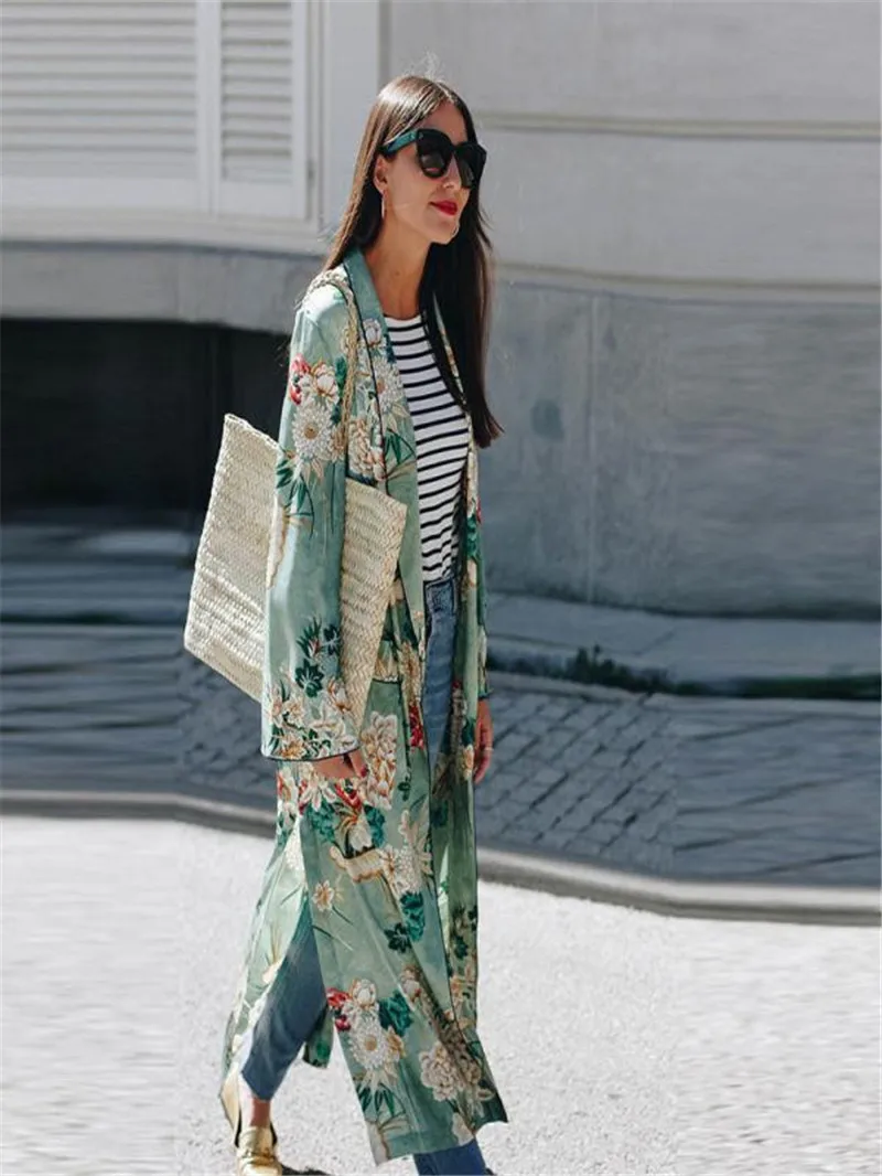 Women Windbreaker Bohemia Fashion Flare Sleeve Floral Tassel Long Kimono Oversized Shawl Tops Cortaviento Mujer Jaqueta Feminina
Women Windbreaker Bohemia Fashion Flare Sleeve Floral Tassel Long Kimono Oversized Shawl Tops Cortaviento Mujer Jaqueta Feminina