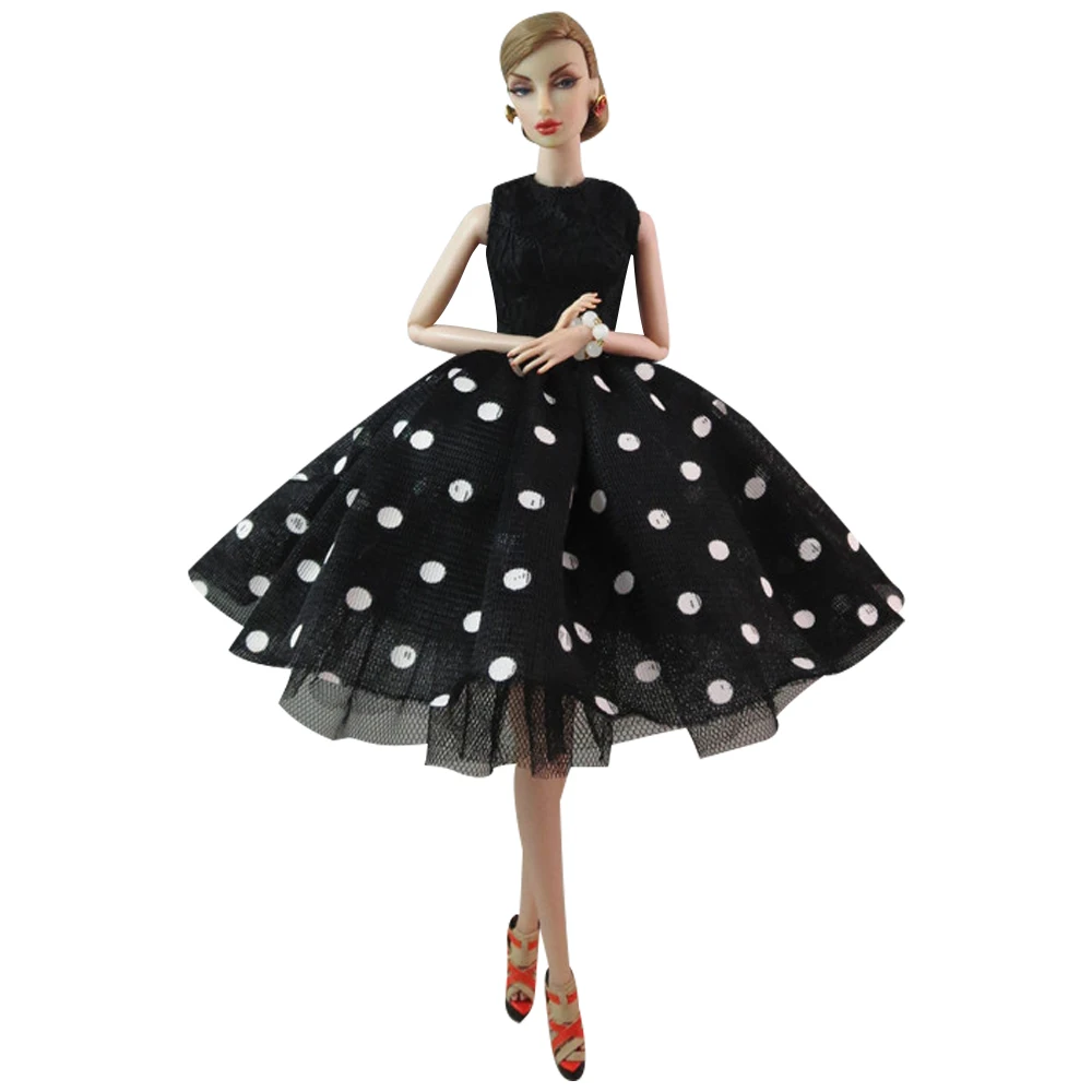 NK Mix Style Princess Dress Doll Clothes Fashion Model Skirt Party Handmade Gown For Barbie Doll Accessories Girl Toys Gift JJ
NK Mix Style Princess Dress Doll Clothes Fashion Model Skirt Party Handmade Gown For Barbie Doll Accessories Girl Toys Gift JJ