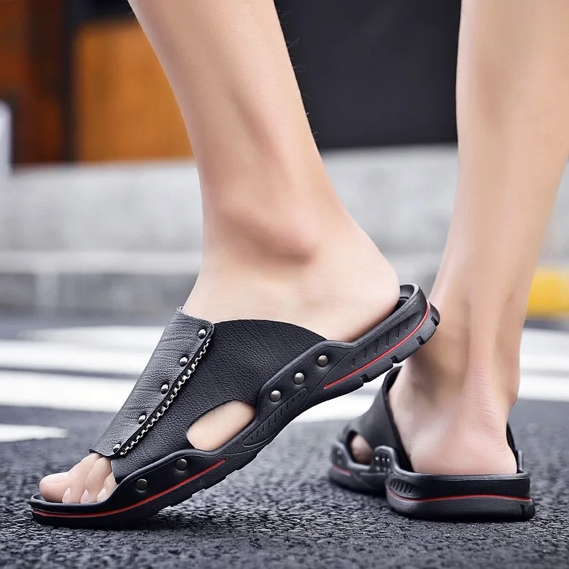 2019 Luxury Sandals Men Outside Walking Fashion Mens Sandals Water Beach Slippers Black White Male Casual Sandals Slides
2019 Luxury Sandals Men Outside Walking Fashion Mens Sandals Water Beach Slippers Black White Male Casual Sandals Slides