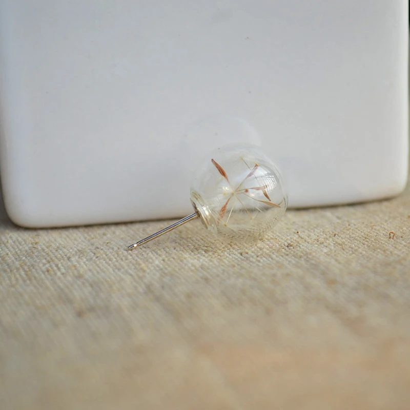 A Pair Dandelion Seed Real Flower Make a Wish 925 Sterling Silver Stud Earrings For Women Boho Fashion Jewelry Bohemian 2019
A Pair Dandelion Seed Real Flower Make a Wish 925 Sterling Silver Stud Earrings For Women Boho Fashion Jewelry Bohemian 2019