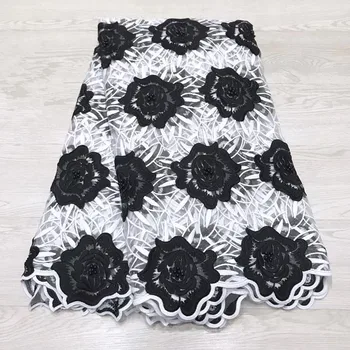 5 Yards High Quality French Lace Fabric Black/White Embroidered Wedding African Lace 2019 Beaded Tulle Lace for Women A1545
5 Yards High Quality French Lace Fabric Black/White Embroidered Wedding African Lace 2019 Beaded Tulle Lace for Women A1545