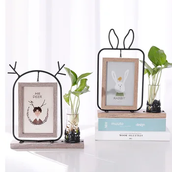 Creative Wood Photo Frame European Style With Hydroponics 6 Inch Hanging Double-Sided Wood Photo Frame Home Decor Ornament
Creative Wood Photo Frame European Style With Hydroponics 6 Inch Hanging Double-Sided Wood Photo Frame Home Decor Ornament