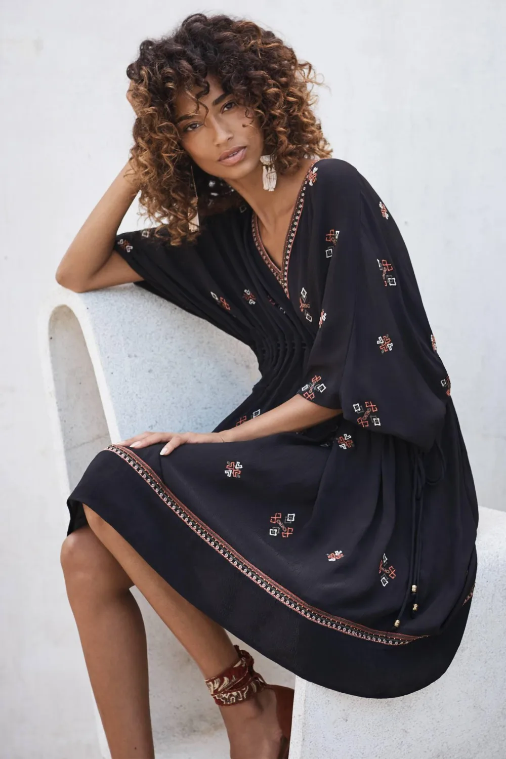 New 2019 UK Brand New Vestidos Women Summer Simple Embroidery Long sleeves A line Mini Dress Hippie Boho People female dress
New 2019 UK Brand New Vestidos Women Summer Simple Embroidery Long sleeves A line Mini Dress Hippie Boho People female dress