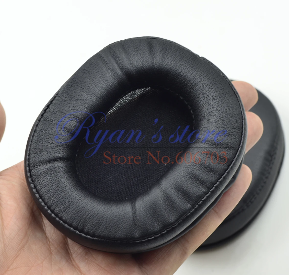 Original black Replacement cushion ear pads cover pillow for SONY MDR-1R MDR-1R 1 r mk2 headphones
Original black Replacement cushion ear pads cover pillow for SONY MDR-1R MDR-1R 1 r mk2 headphones