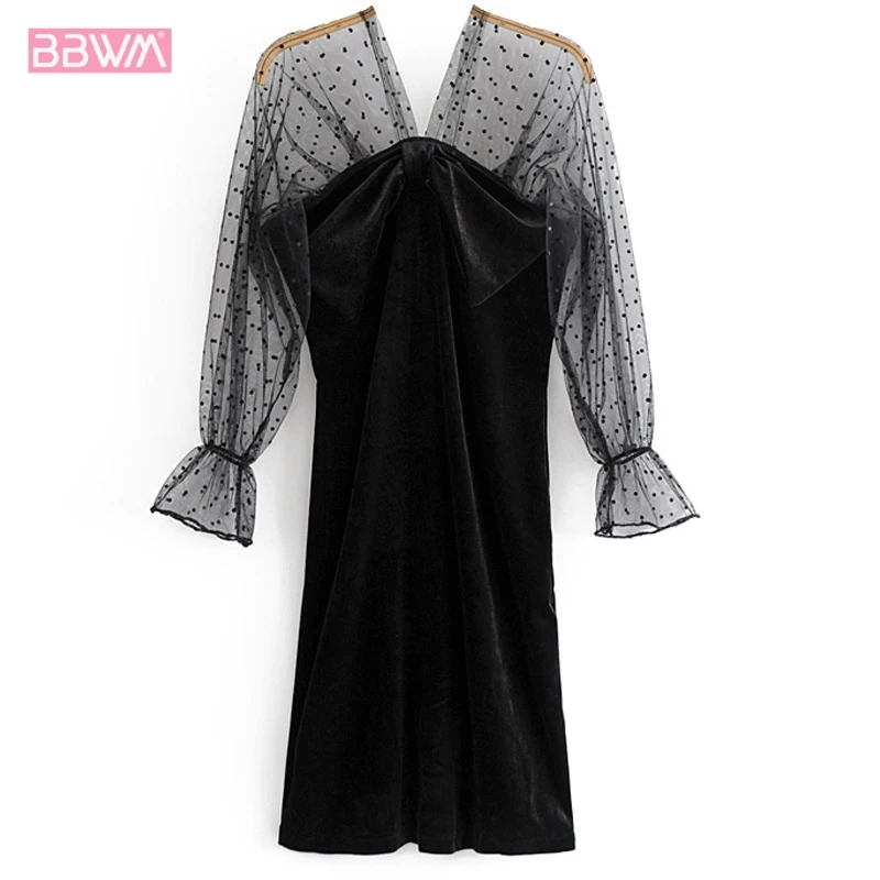 Retro black polka dot perspective mesh stitching bow velvet sexy lace female dress 2019 summer V-neck women's dress
Retro black polka dot perspective mesh stitching bow velvet sexy lace female dress 2019 summer V-neck women's dress