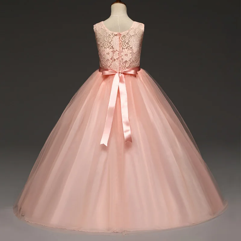 4581437790_1933995610