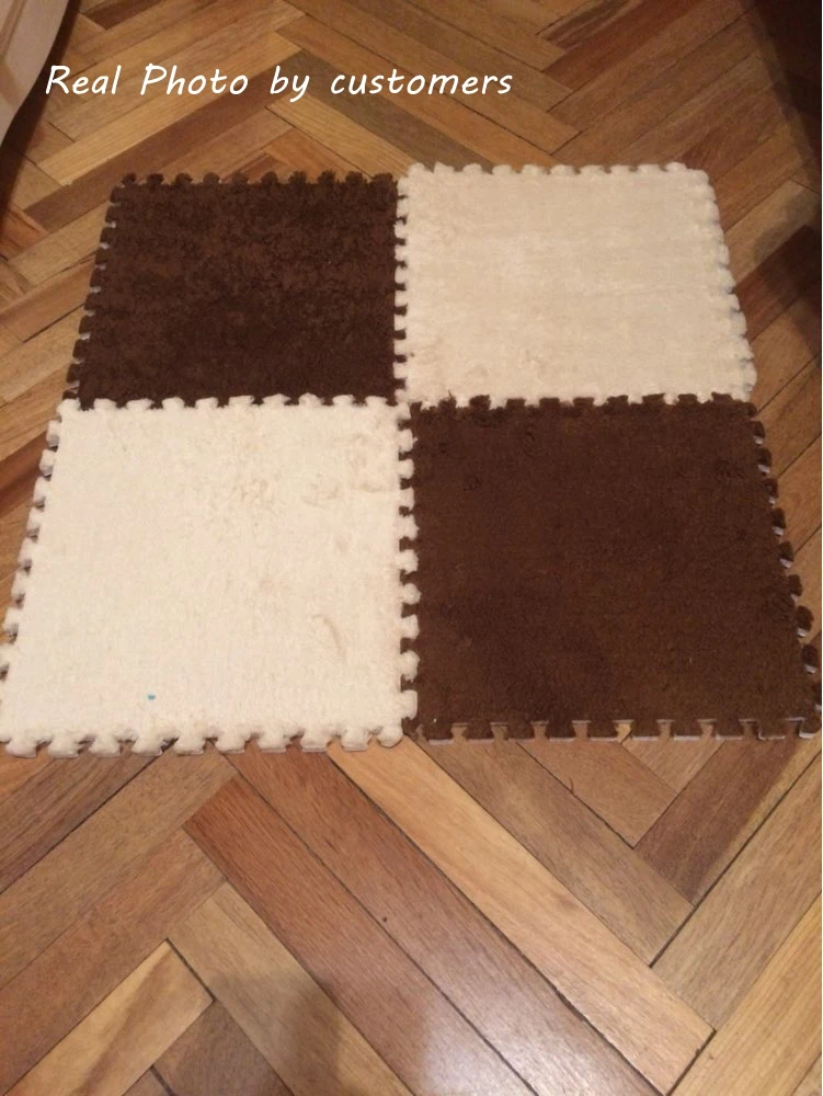 3126930908_701409194