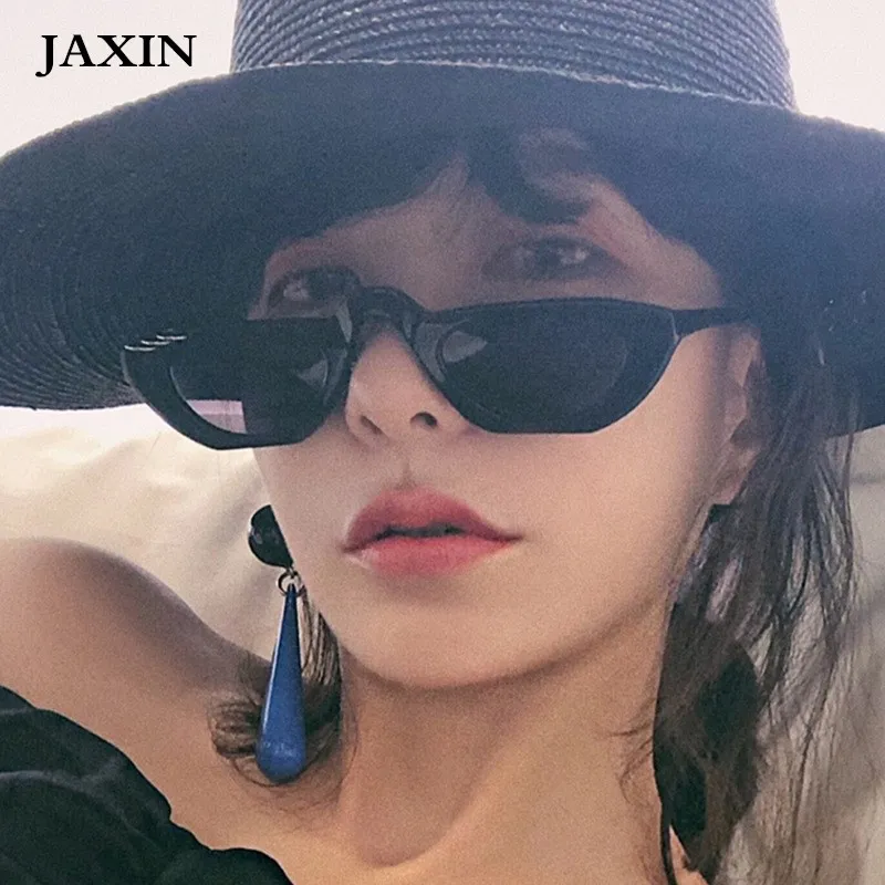 JAXIN Europe US small Sunglasses Women Fashion new hip hop circle Sun Glasses Ms brand design personality decorative MirrorUV400
JAXIN Europe US small Sunglasses Women Fashion new hip hop circle Sun Glasses Ms brand design personality decorative MirrorUV400