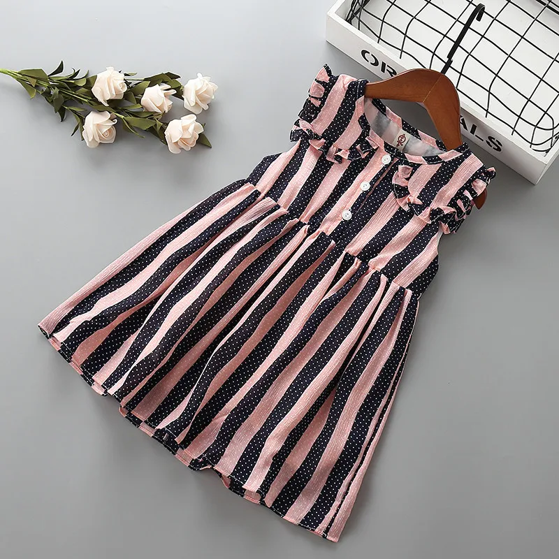 2-7 years High quality girl dress 2019 new summer fashion bow striped ruched kid children girl clothing party princess dress
2-7 years High quality girl dress 2019 new summer fashion bow striped ruched kid children girl clothing party princess dress