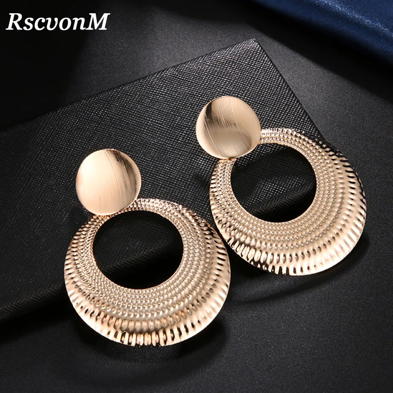 RscvonM 2019 New Big Bohemian Hollow Earrings for Women Weddings Party Retro Boho Jewelry Alloy Drop Earrings Lady Gifts Oorbel
RscvonM 2019 New Big Bohemian Hollow Earrings for Women Weddings Party Retro Boho Jewelry Alloy Drop Earrings Lady Gifts Oorbel