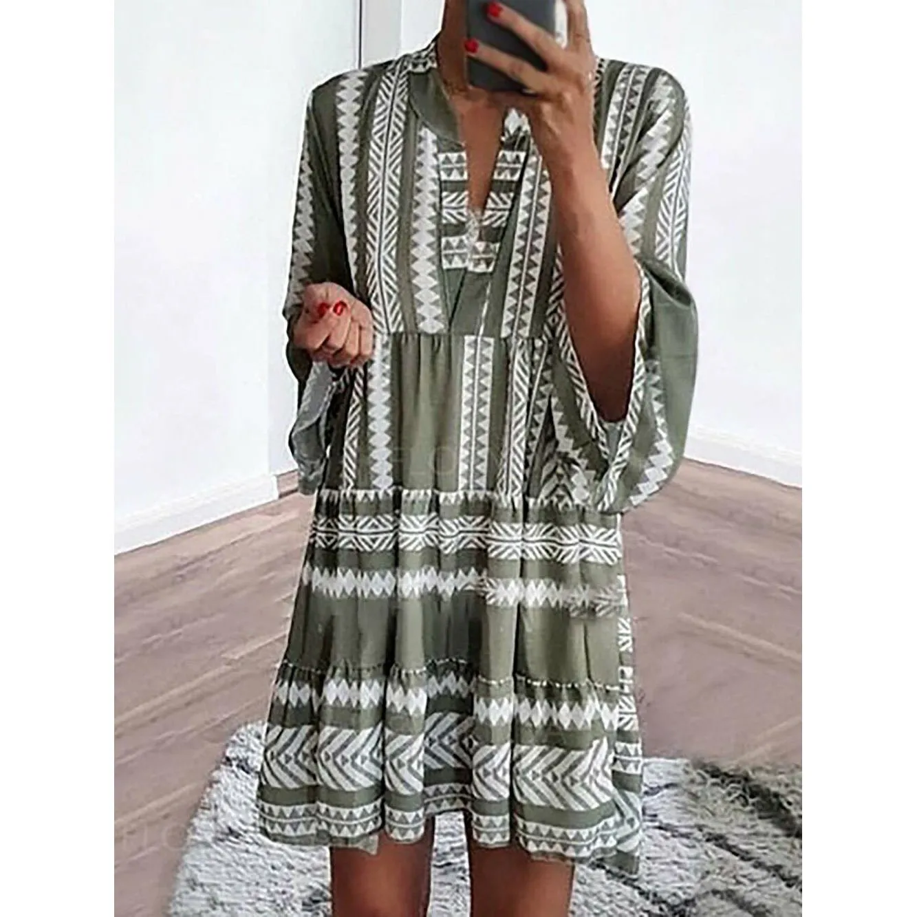 2019 Summer Women Striped Bohemia Shirt Dress Ladies Long Sleeve Floral Printed Dress Loose V Neck Beach Dress Boho Mini Dress
2019 Summer Women Striped Bohemia Shirt Dress Ladies Long Sleeve Floral Printed Dress Loose V Neck Beach Dress Boho Mini Dress
