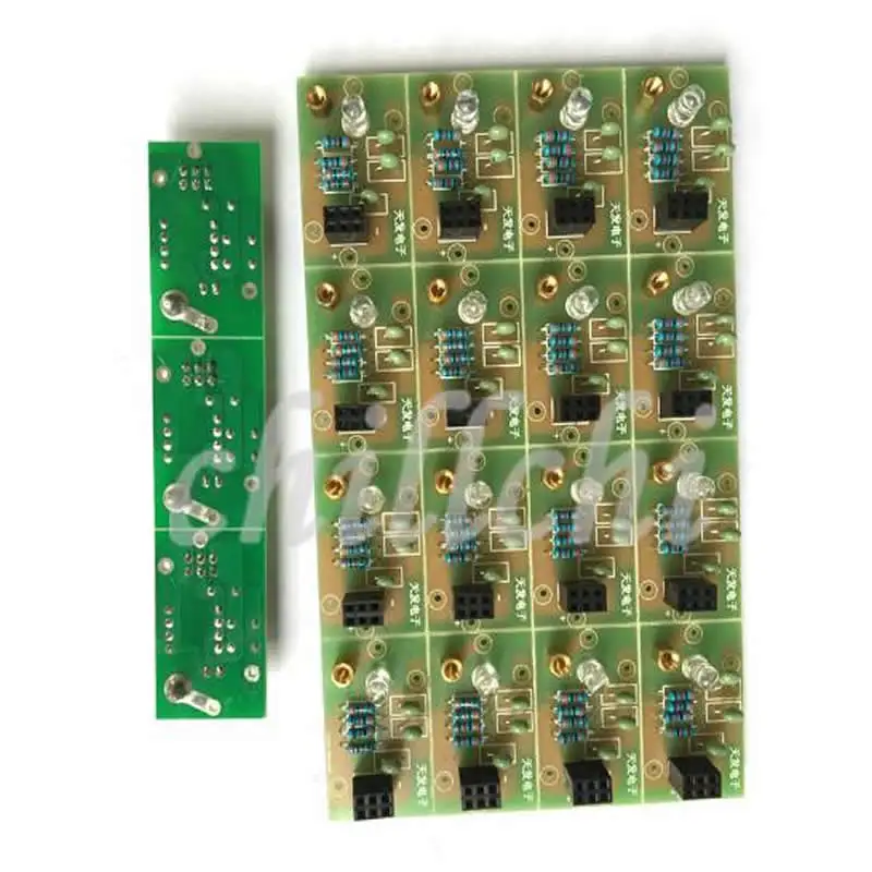 Tesla coil Screw lamp circuit board 3.7*2.4CM Almighty King transmitter circuit board PCB board with intelligent King
Tesla coil Screw lamp circuit board 3.7*2.4CM Almighty King transmitter circuit board PCB board with intelligent King