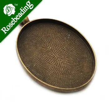 30x40m Antique Bronze Oval Cameo Cabochon Base Setting Pendants ,Sold 20 Pcs per pkg
30x40m Antique Bronze Oval Cameo Cabochon Base Setting Pendants ,Sold 20 Pcs per pkg