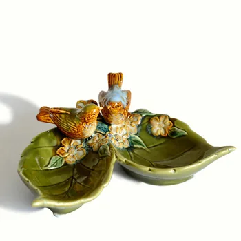 Nordic Ceramic Birds Statue Storage Plate Ornaments Soap Box Ashtray Storage Figurine Ceramic Crafts Home Decor Accessories Gift
Nordic Ceramic Birds Statue Storage Plate Ornaments Soap Box Ashtray Storage Figurine Ceramic Crafts Home Decor Accessories Gift