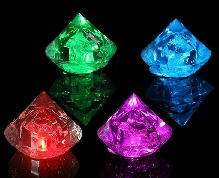 Diamond LED colorful induction light ice romantic bar wedding special colorful light induction into the water wedding gifts
Diamond LED colorful induction light ice romantic bar wedding special colorful light induction into the water wedding gifts