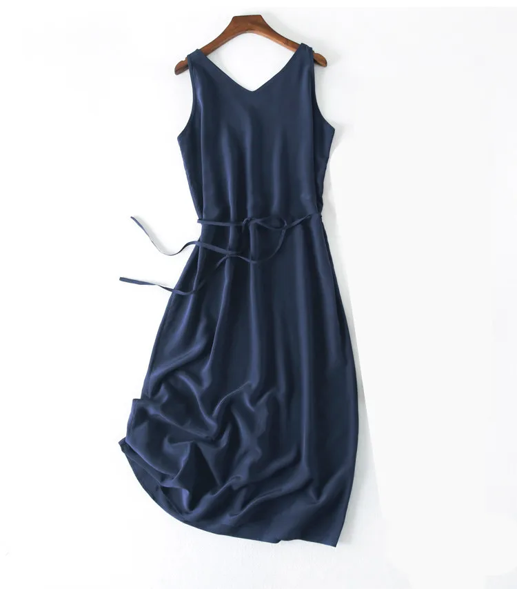 Women Summer Silk Dress V neck Navy Blue Vintage Natural silk dresses Elegant Green Dress Casual holiday real silk long dress
Women Summer Silk Dress V neck Navy Blue Vintage Natural silk dresses Elegant Green Dress Casual holiday real silk long dress