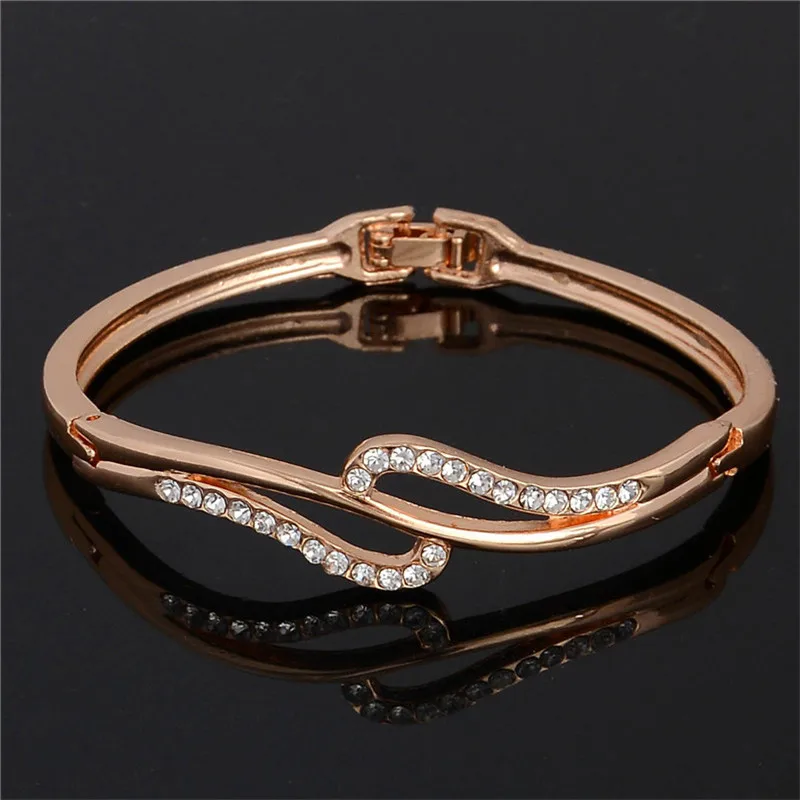 SHUANGR Elegent Heart Shape Open Bangle For Women Inlaid Round Rhinestone Rose Gold Color Bracelet Jewelry TZ323
SHUANGR Elegent Heart Shape Open Bangle For Women Inlaid Round Rhinestone Rose Gold Color Bracelet Jewelry TZ323