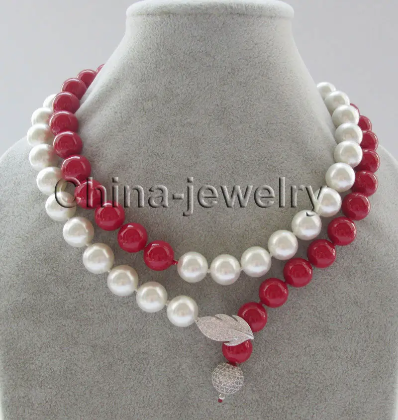 ******35"12mm perfect round white & red ( coral color ) south sea shell pearl necklace (A0322)
******35"12mm perfect round white & red ( coral color ) south sea shell pearl necklace (A0322)