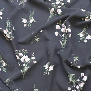 New high viscosity chiffon fabric spring and summer printed fabric black bottom small broken flowers soft
New high viscosity chiffon fabric spring and summer printed fabric black bottom small broken flowers soft