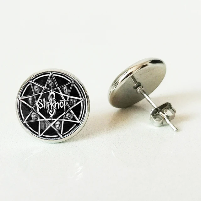 Newest Fashion Rock Band Slipknot Stud Earrings Women Men SLIPKNOT Badges Glass Dome Stud Earrings Hip Hop Jewelry
Newest Fashion Rock Band Slipknot Stud Earrings Women Men SLIPKNOT Badges Glass Dome Stud Earrings Hip Hop Jewelry
